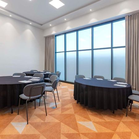 Hilton Garden Inn Guadalajara Airport El Zapote  Dış mekan fotoğraf