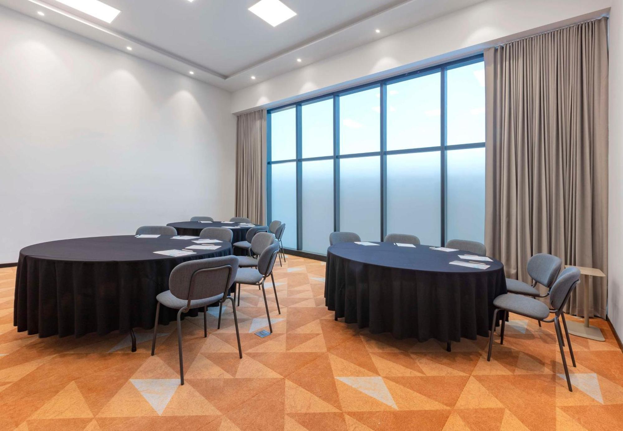 Hilton Garden Inn Guadalajara Airport El Zapote  Dış mekan fotoğraf